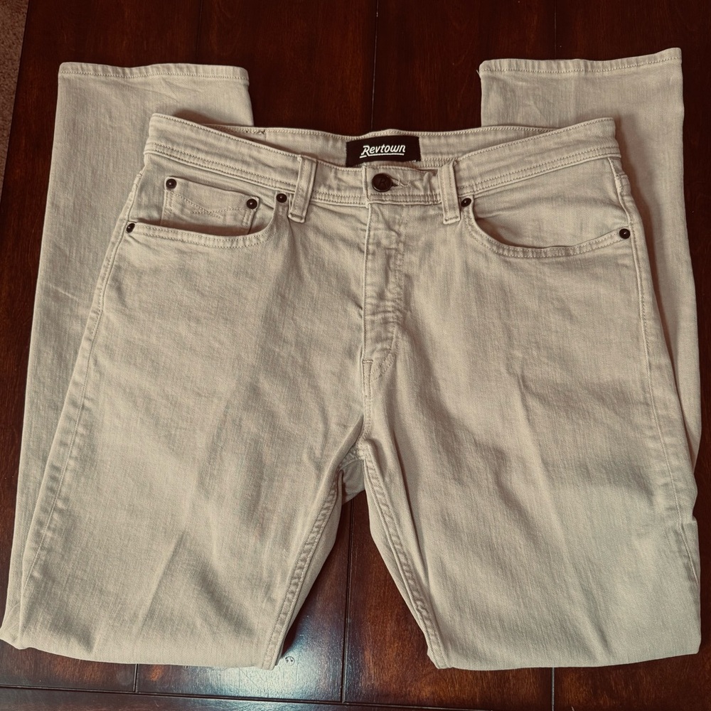 Revtown Men's Sharp Tan Jeans 34 x 32